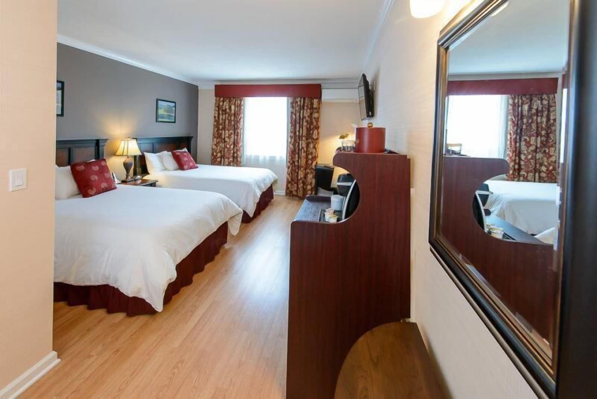 & Conference Center Hotel Norwalk