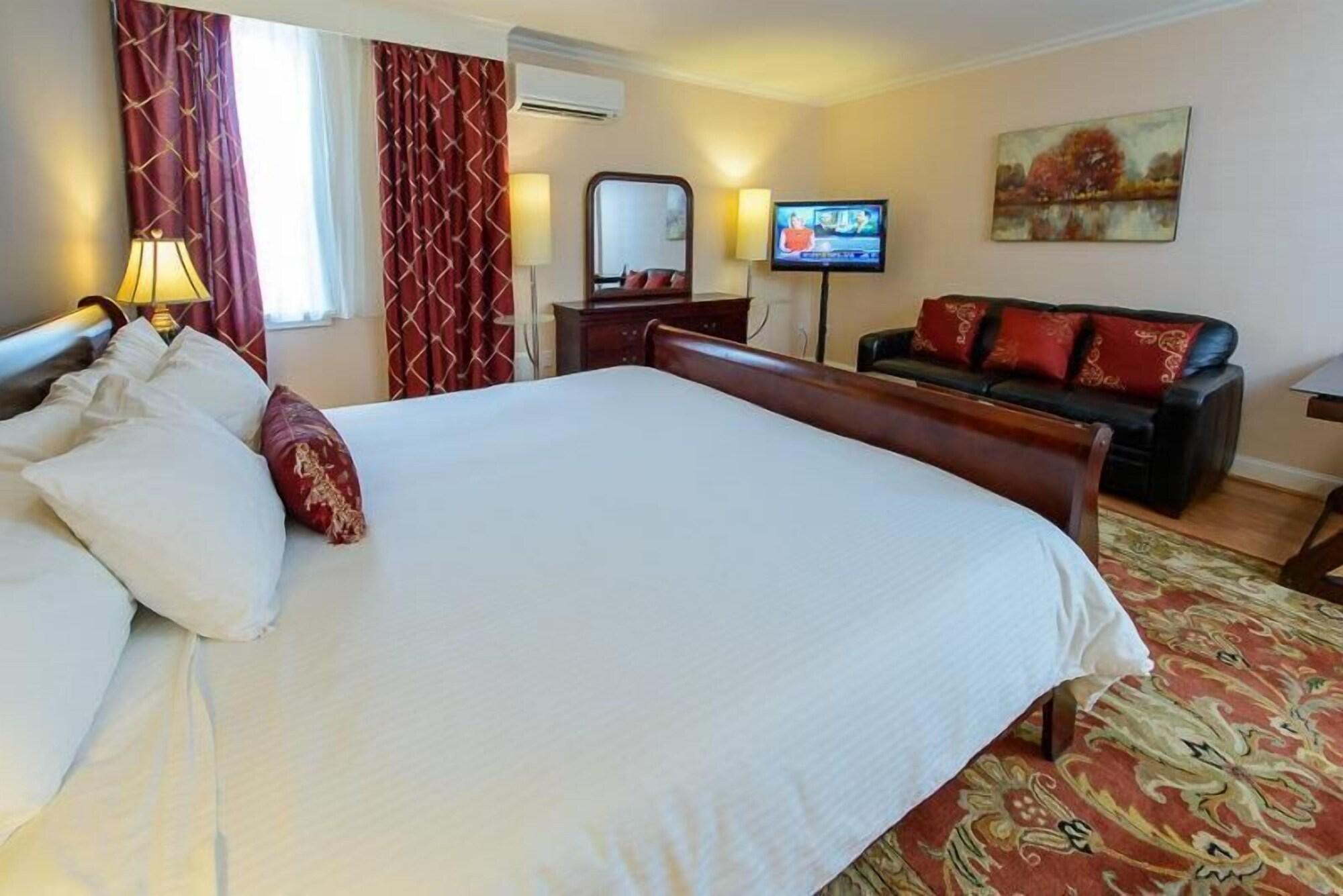 Hotel & Conference Center 3*
