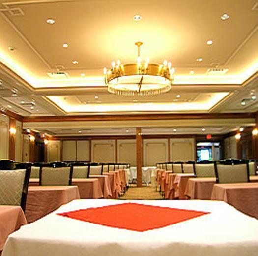 & Conference Center 3* Norwalk