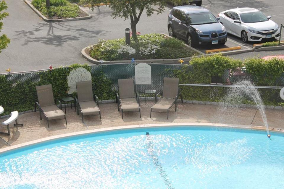 & Conference Center Norwalk