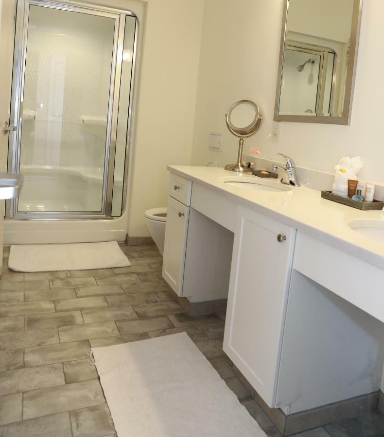 Hotel & Conference Center Norwalk